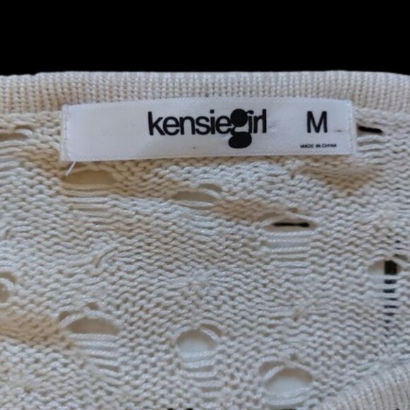 ---  Beige Pointelle Sweater Size Medium - Picture 6 of 6